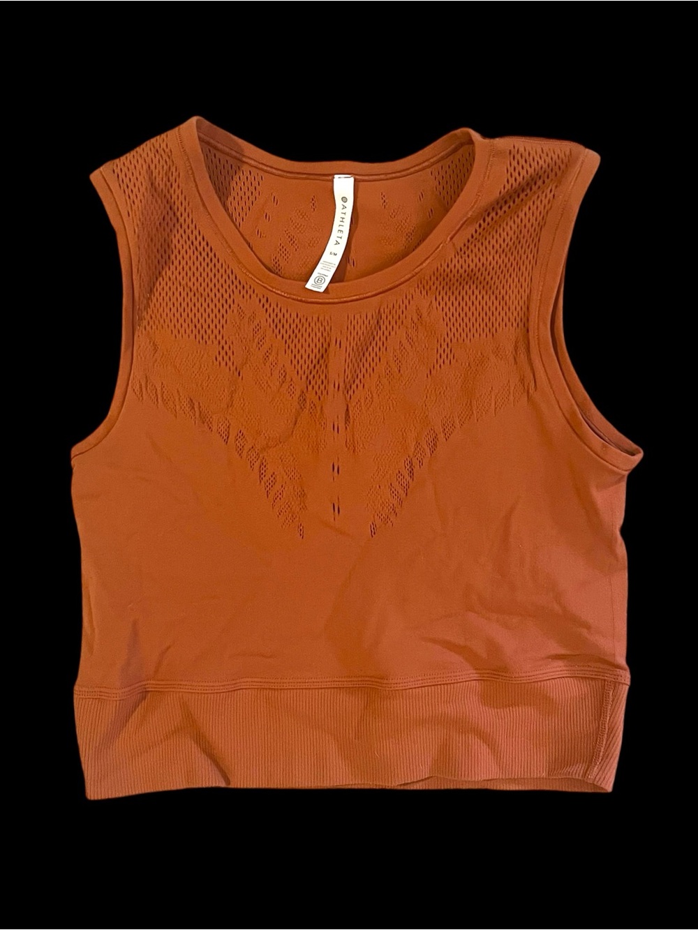Athleta Ujjayi Crop Tank Top in Etruscan Red- Size S/M